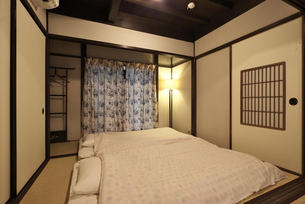 Kanazawa Guest House East Mountain Экстерьер фото