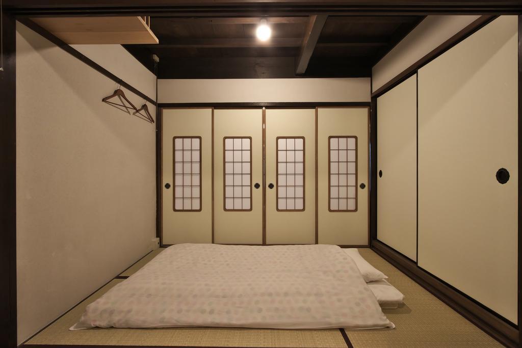 Kanazawa Guest House East Mountain Экстерьер фото