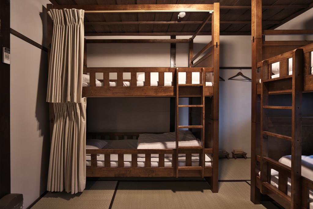 Kanazawa Guest House East Mountain Экстерьер фото