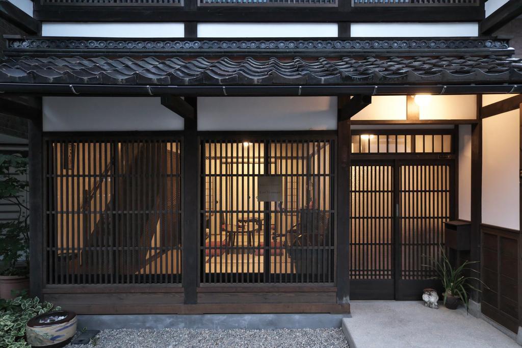 Kanazawa Guest House East Mountain Экстерьер фото